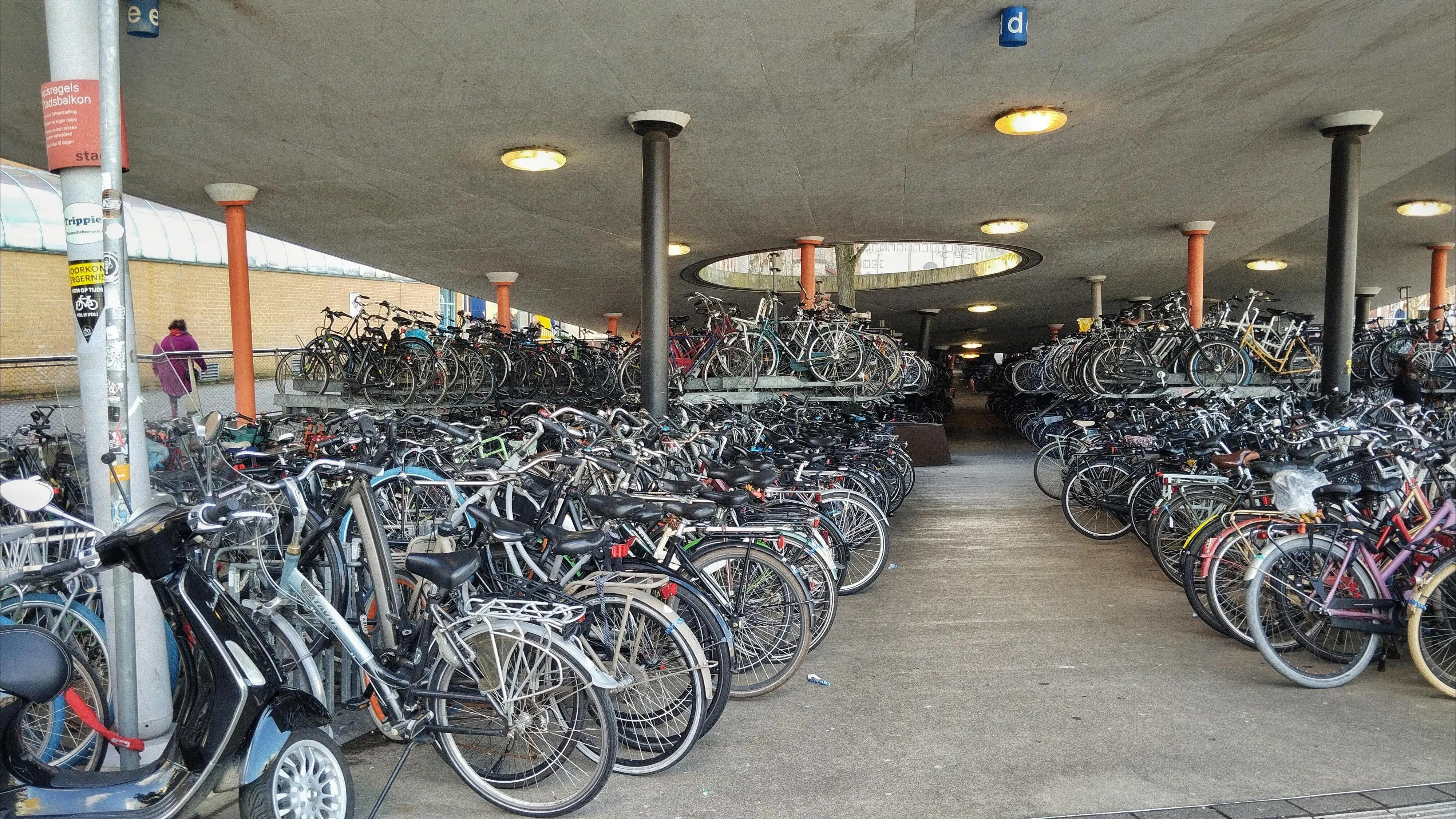 What is Nederland known for? 



\#nl
