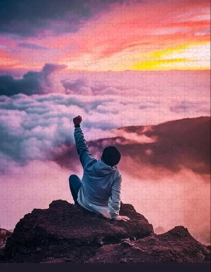 🌺"HAPPINESS DOES NOT LIE IN THE ACHIEVEMENT OF EXTERNAL GOALS, BUT IN OUR ABILITY TO APPRECIATE THE JOURNEY ITSELF. EVERY MOMENT HAS ITS OWN TREASURE IF WE TAKE THE TIME TO RECOGNIZE IT."✍🏾🌸

To cultivate happiness, focus on the present moment by practicing mindfulness and creating a gratitude routine. Set intentions instead of goals, celebrate small victories, and take regular breaks to appreciate your daily life. Engage in activities that you are passionate about, build authentic connection...