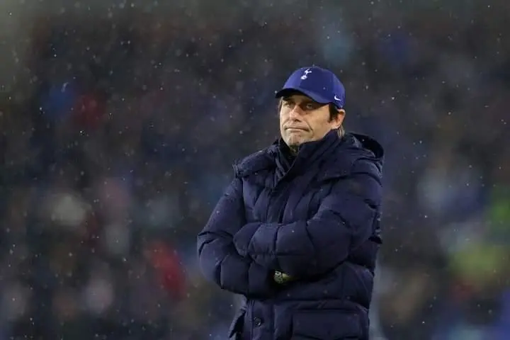 Antonio Conte: "I need to talk to the club. Tottenham have to make an assessment about the club, about me. We need to find the best solution. I can't accept to keep losing. I'm sorry". ⚪️ #THFC 

"Here coaches change, but players are always the same... but results don't change".