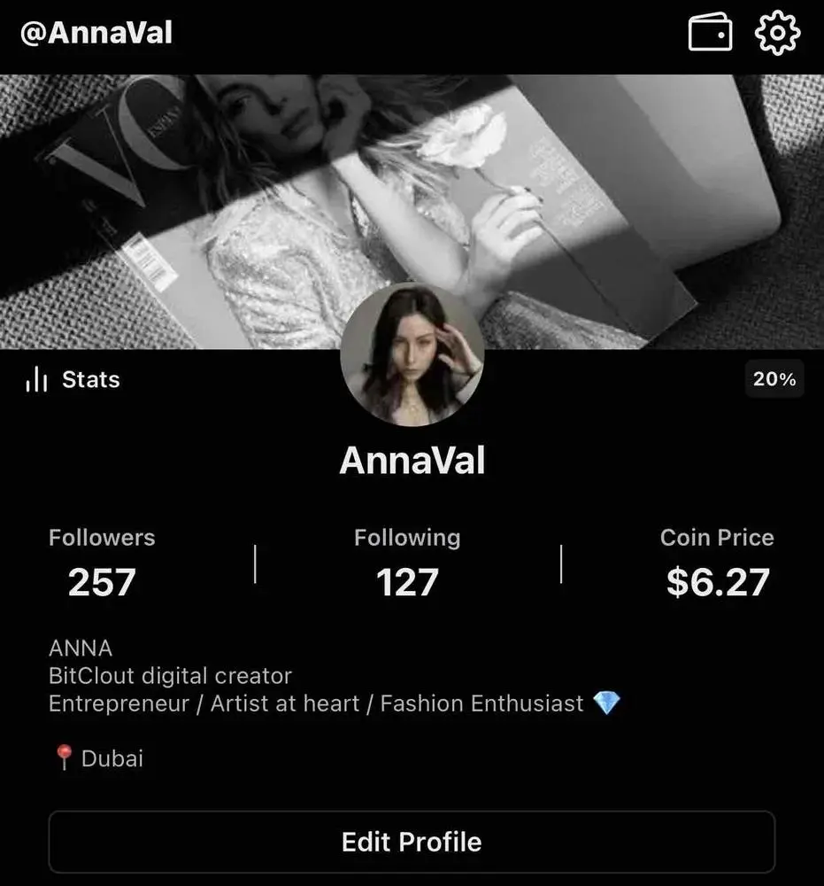 Oooh, I like the new look  on desofy 🖤
#deso
#update 