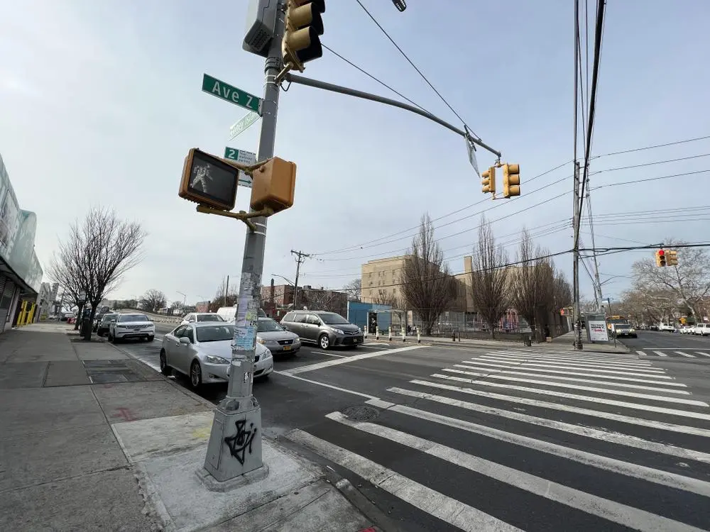 Brooklyn, NY
February 17, 2022
📷 by @ElrickErikose
#car #street #nyc #nyc2022 #brooklyn