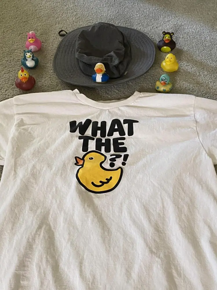 Here’s my fit for THE poker tournament today 

Wish me duck 🙏🐥🙏