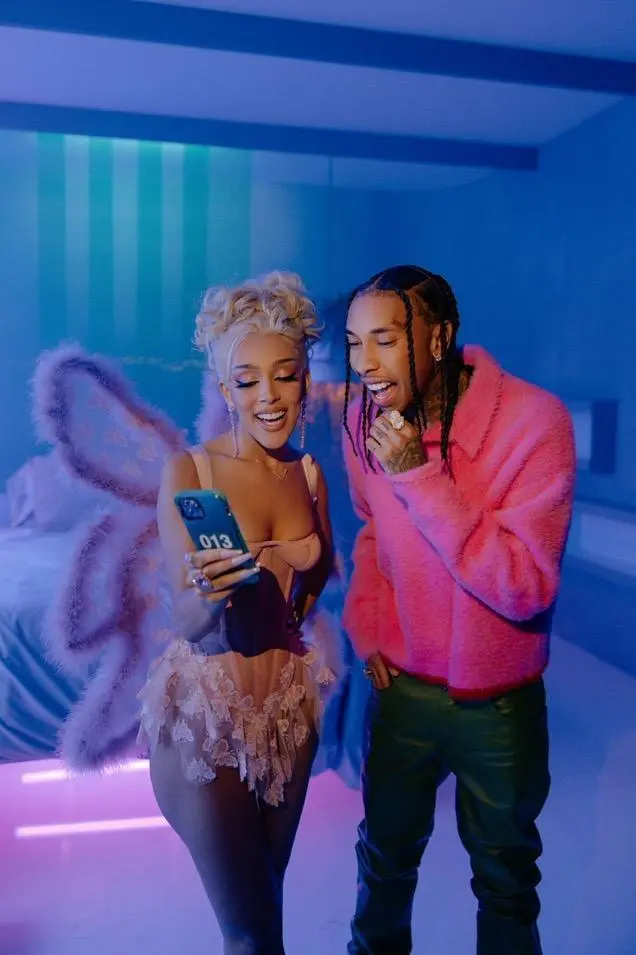 What are we lookin at 👀