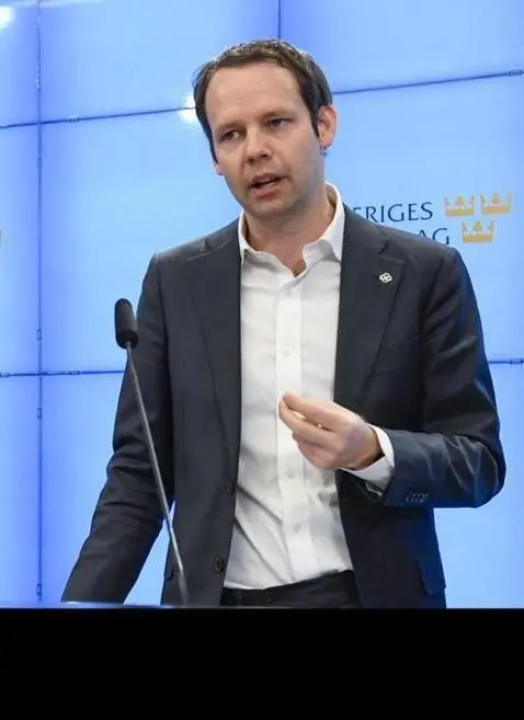 🐱🙏🐶🚨 

🇸🇪 Sweden’s MP Rickard Nordin probes finance minister on integrating #BTC into state reserves.


💰 t.me/Bitcoin_Insights 😎