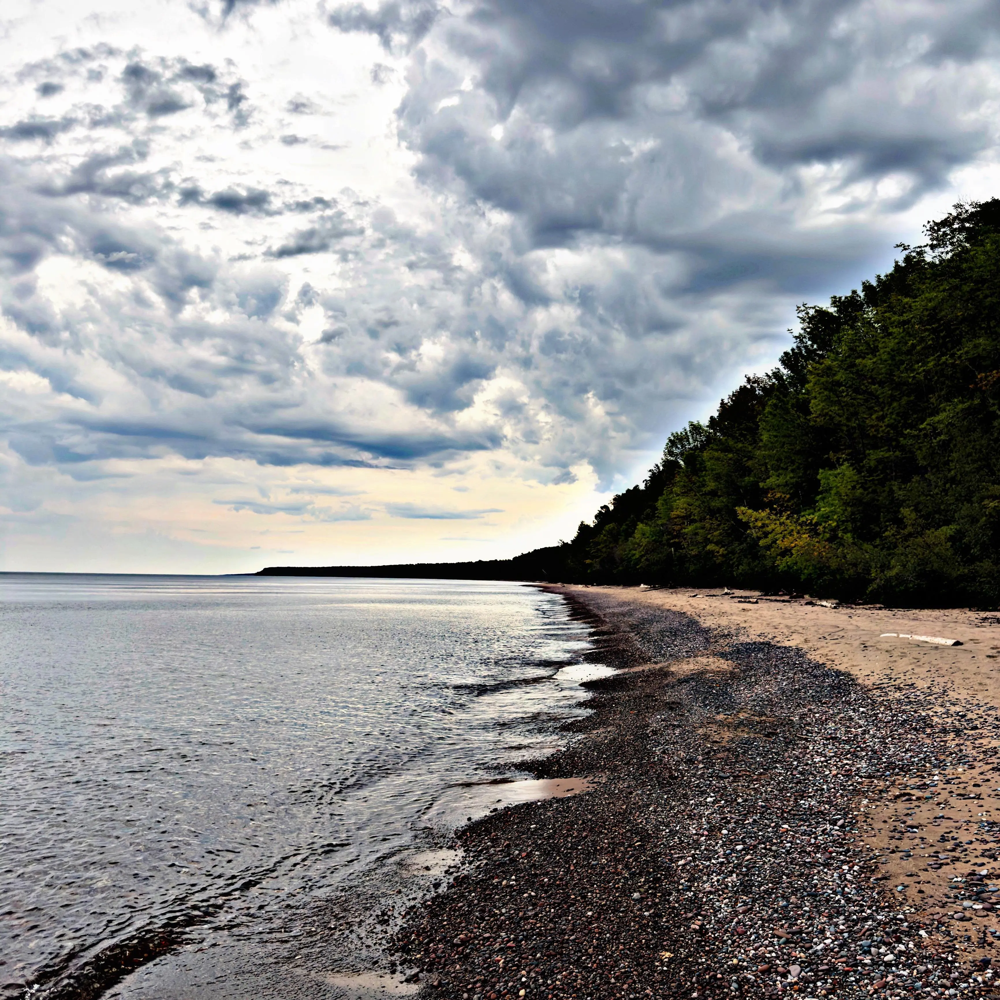 𝐻𝒶𝓋𝑒 𝒶 𝑔𝓇𝑒𝒶𝓉 𝒹𝒶𝓎 𝒻𝒶𝓂 📸🌲
